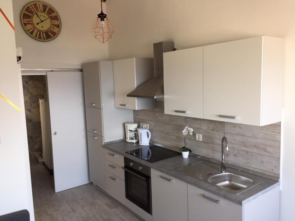 Apartments Novum 诺维·维诺多尔斯基 外观 照片